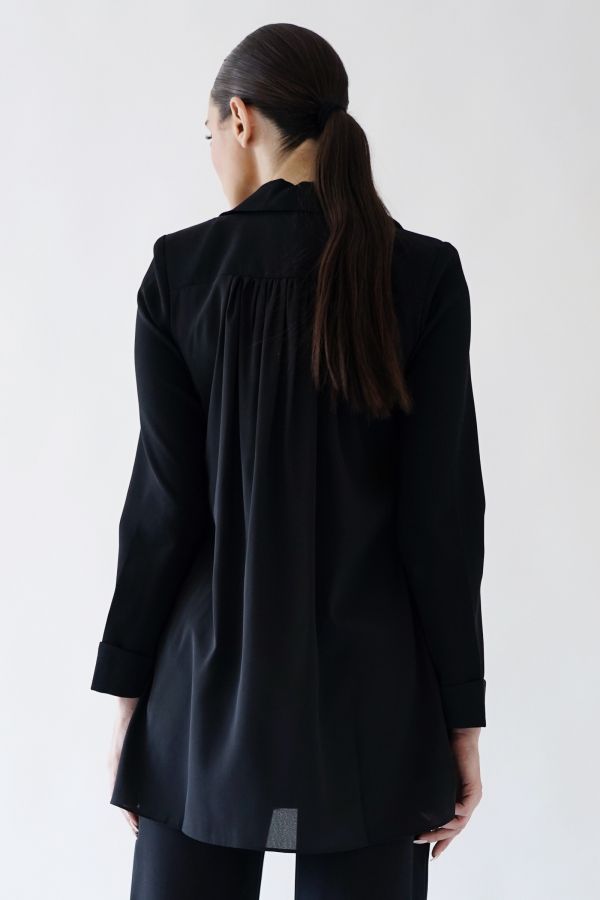 Black jacket with back pleats