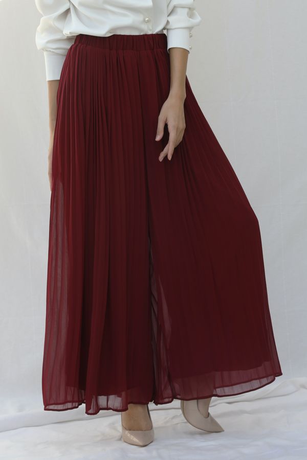 Burgundy Pleated Trousers