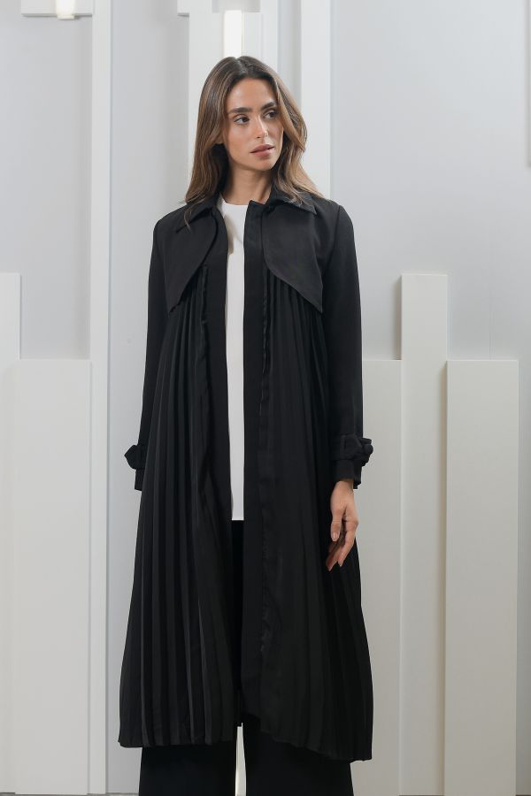 Black pleated jacket